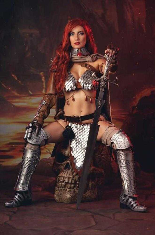 Vampirella vs Red Sonja Red City #1 Cover G 1:10 Cosplay Red Sonja Ivy cosplay