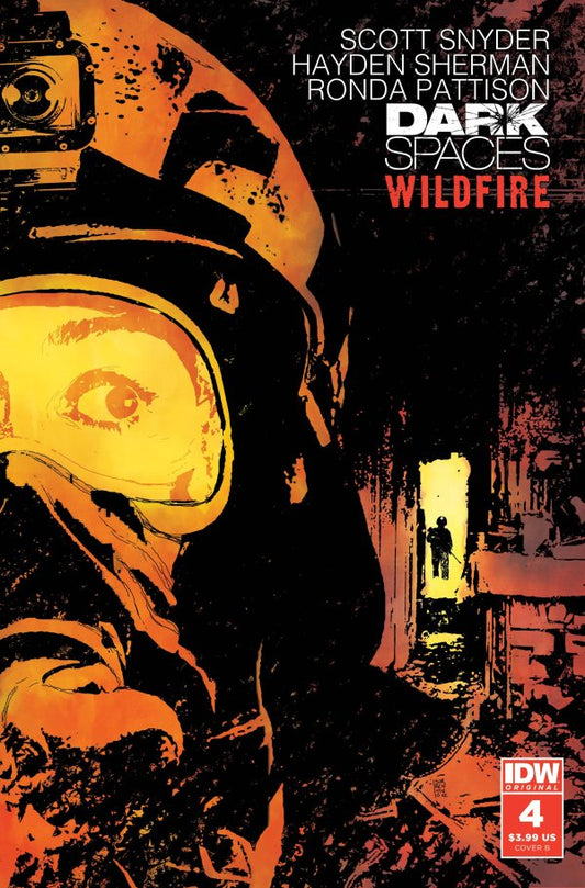 Dark Spaces: Wildfire #4 Cover B Sorrentino
